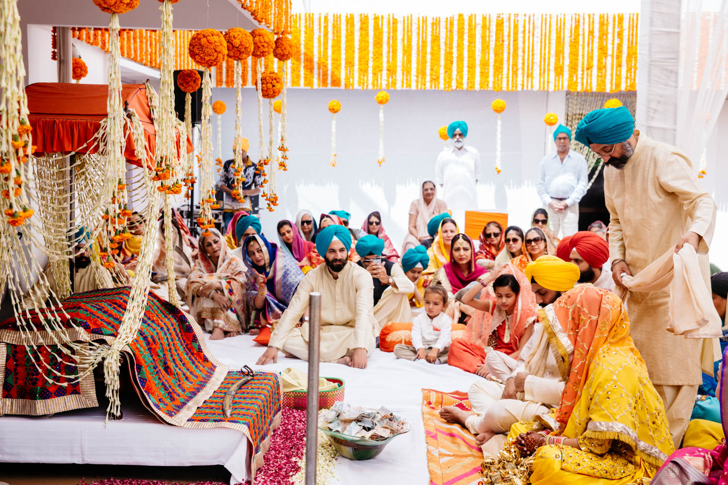 Wide view of Anand Karaj congregation