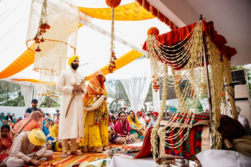 Palla ceremony — noble